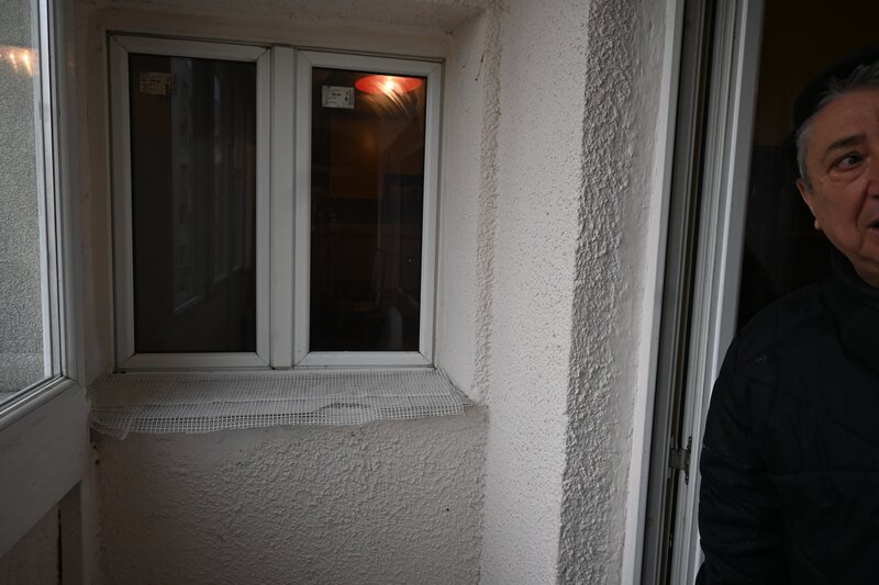 Piata Delfinului, ugent, proprietar,