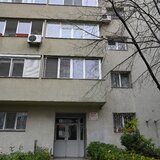 Piata Delfinului, ugent, proprietar